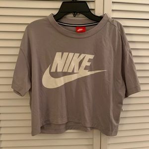 Women’s Nike Crop T-Shirt